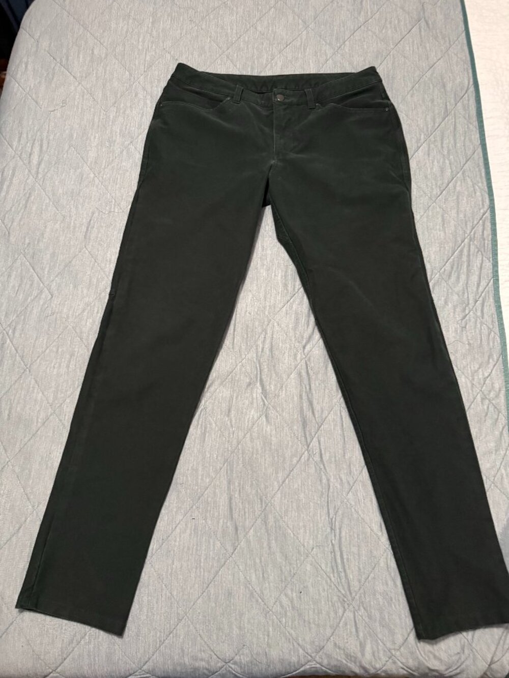 Mens Lululemon ABC Slim Fit Pants Rainforest Green 34 X 30 EUC